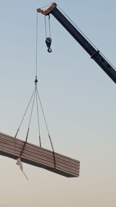 Lifting a structural element